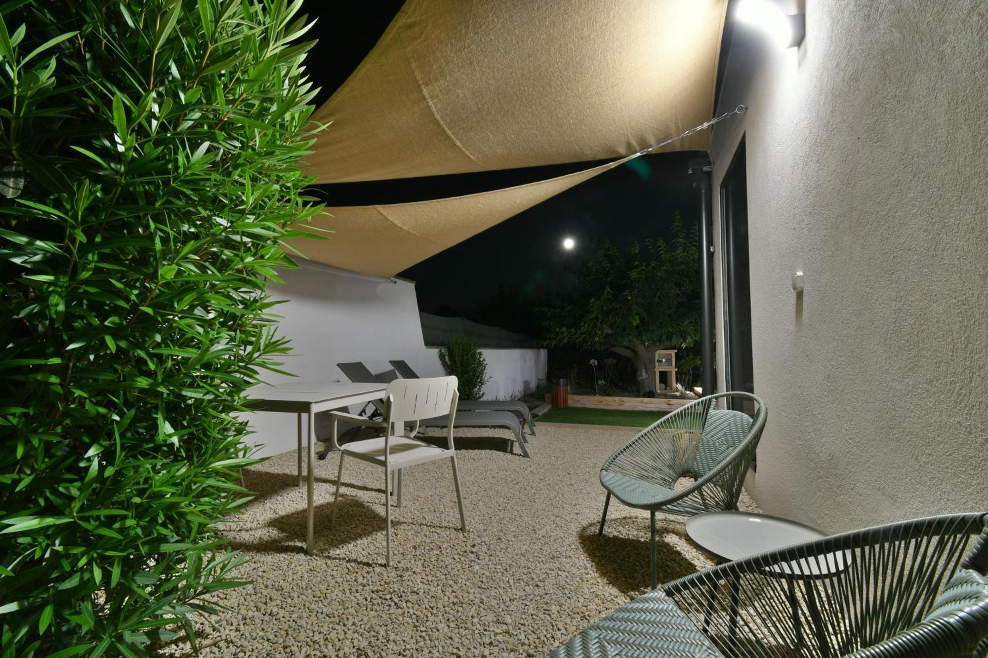 Une Nuit En Luberon Puyvert Exteriér fotografie